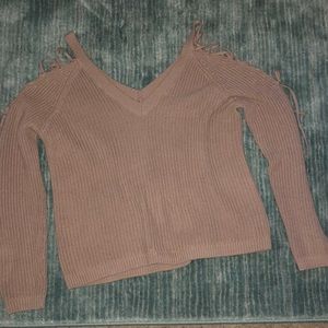 V-neck sweater with laced up open shoulders